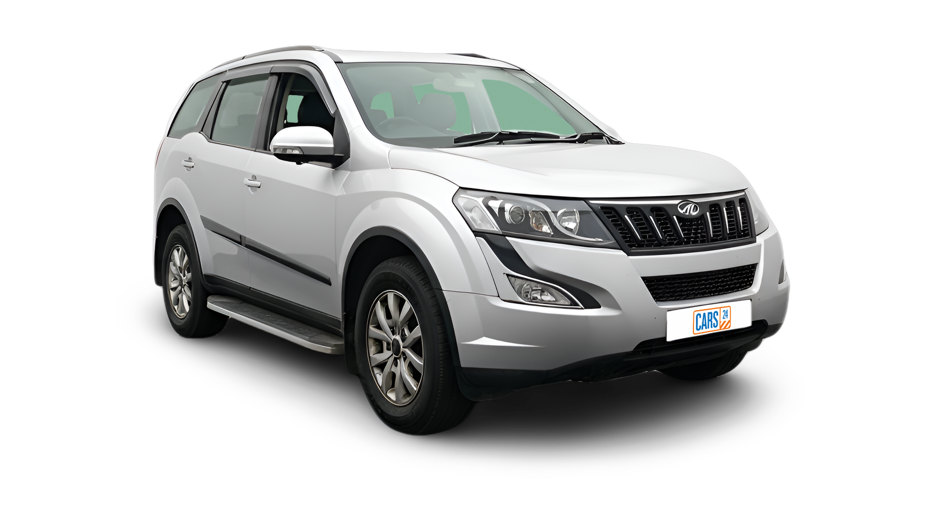 Mahindra XUV500-img